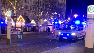 Magdeburgo, auto contro mercatino di Natale