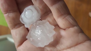 Maltempo in Lombardia, forte grandinata a Milano: oggi nuova allerta gialla temporali