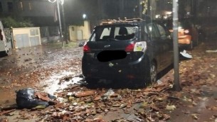 Maltempo in Toscana, tromba d'aria su Torre del Lago: "Tetti scoperchiati"