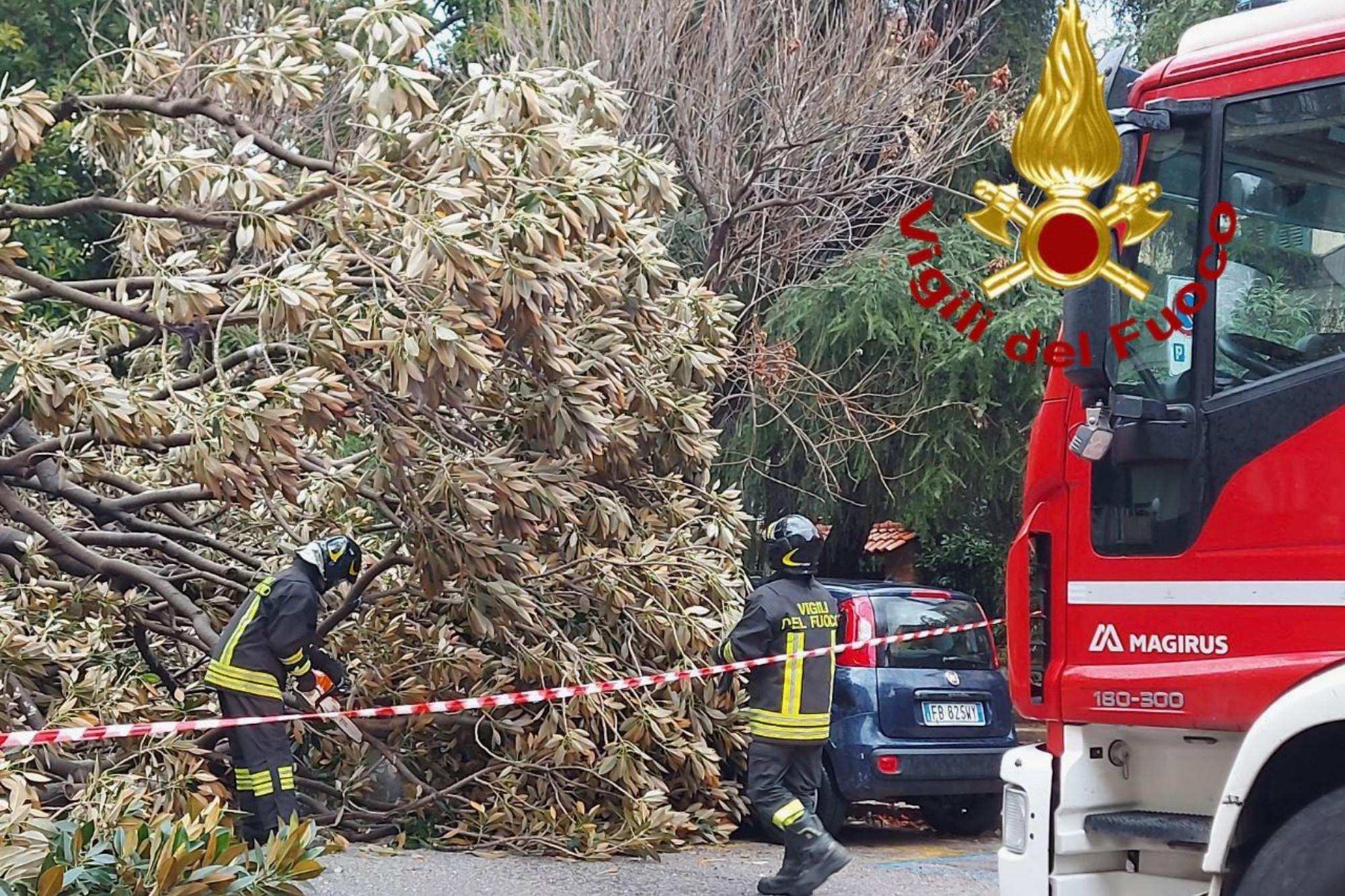 Maltempo infuria in Sicilia: danni, esondazioni e sfollati