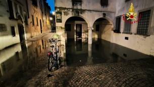 Maltempo Nord Italia, è ancora allerta: emergenza in Lombardia e Veneto