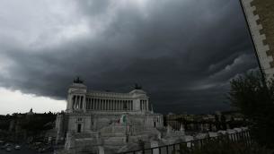 Maltempo, piogge e temporali: allerta gialla in 10 regioni