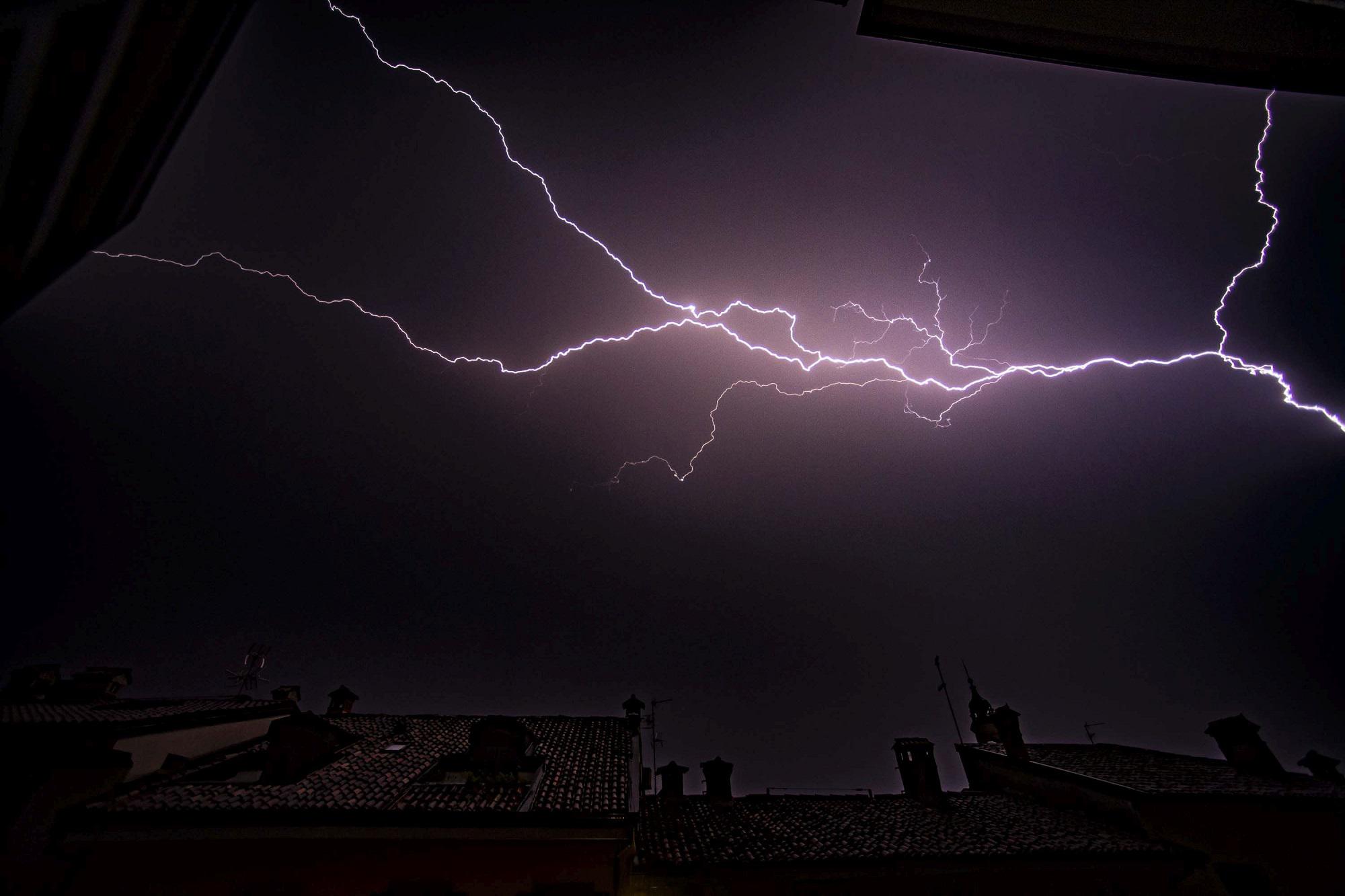Maltempo sull'Italia, allerta gialla in 5 regioni
