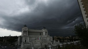 Maltempo sull'Italia, è allerta gialla in 9 regioni