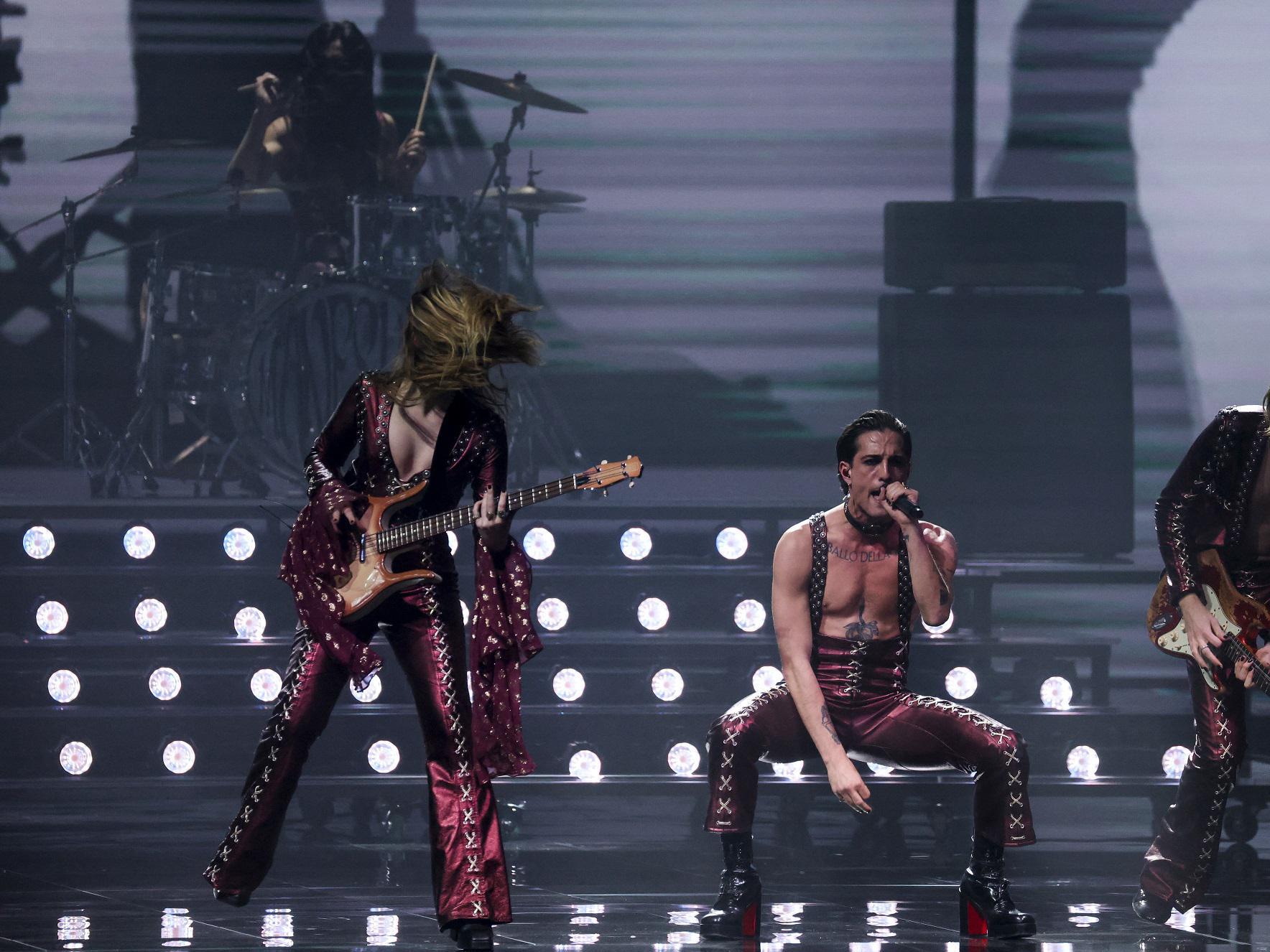 Maneskin sul tetto del mondo, al top in classifica Spotify