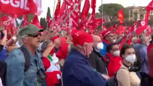 Manifestazione Roma, San Giovanni canta Bella Ciao - Video
