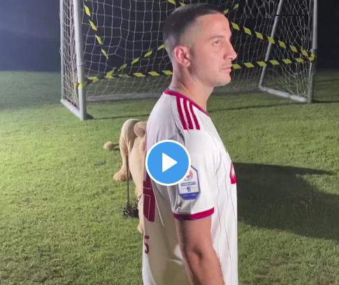 Manolas e il leone, le foto da brividi - Video