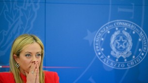 Manovra 2023 in Parlamento, Meloni convoca sindacati