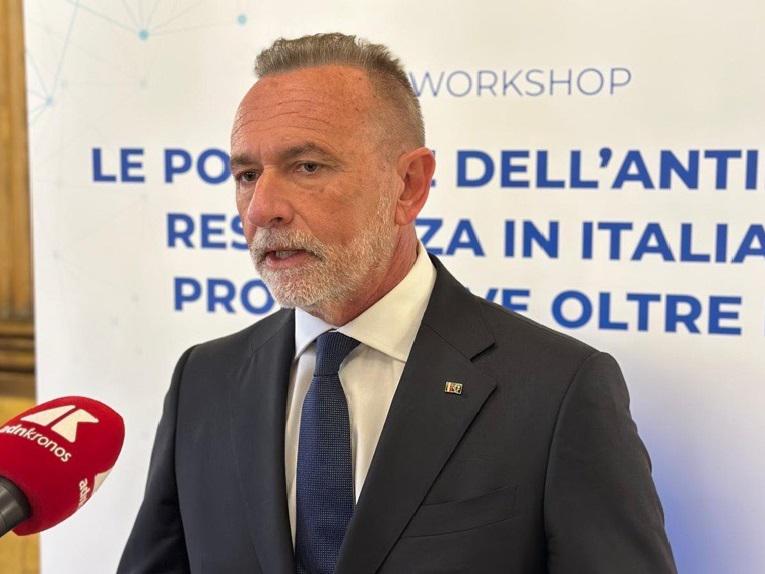 Manovra, Cappellacci (FI): "Governo al centro tempesta perfetta sta invertendo rotta tagli"