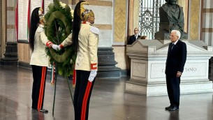 Manzoni, 150 anni dalla morte: Mattarella depone corona al Famedio