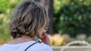 Mascherine, Costa: "Verso proroga per trasporti e ospedali fino a settembre"