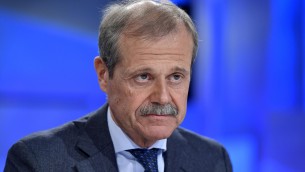 Massolo: "Iran debole, reazione eccessiva Israele porterebbe a conflitto globale"