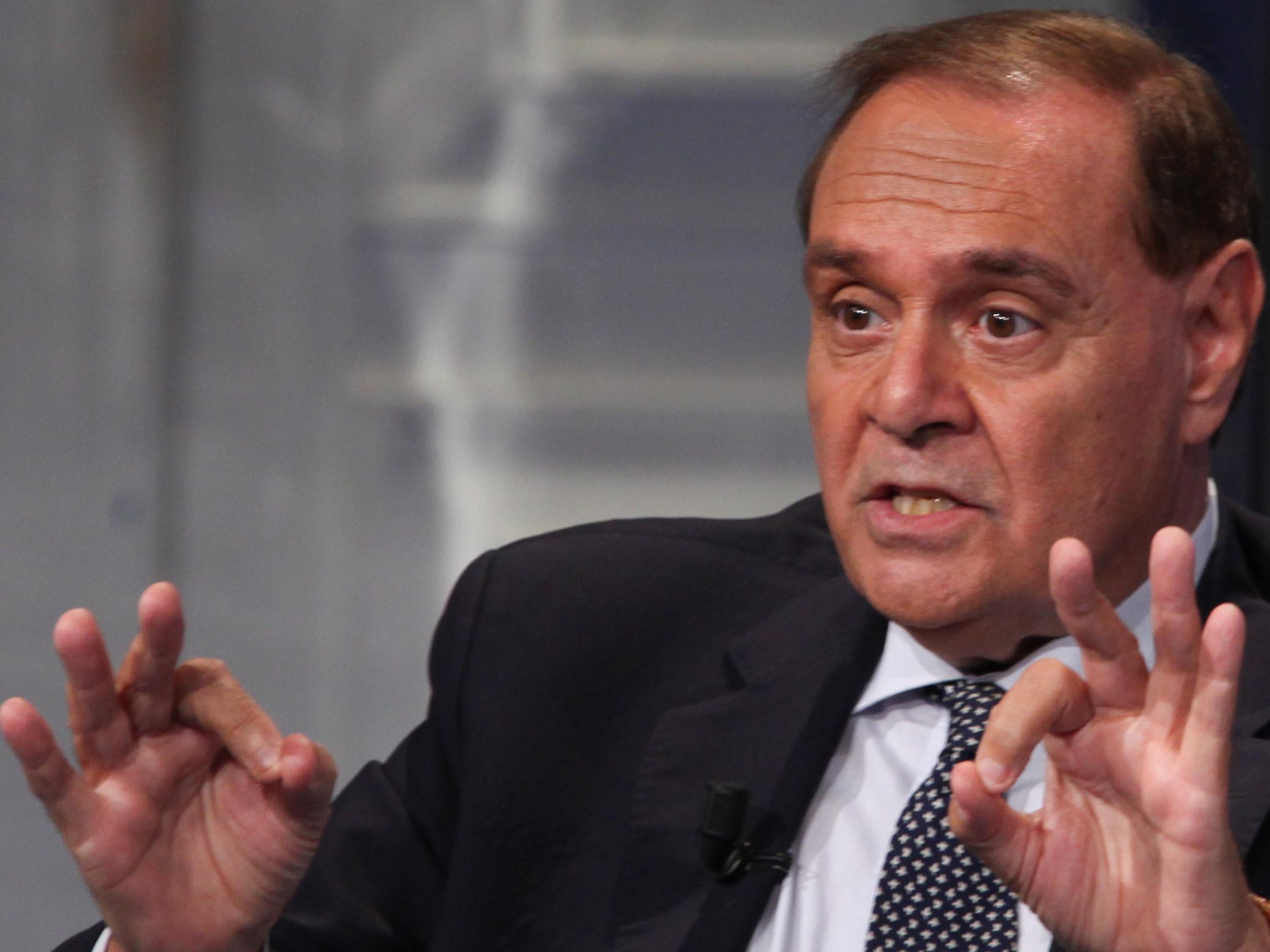 Mastella: "Mi ha associato a mafia, querelo Calenda
