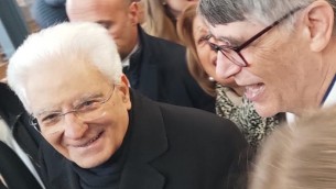 Mattarella al Parco Verde di Caivano, a messa da don Patriciello