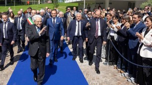 Mattarella: "Pace duratura con salari equi, protezione sociale e libertà sindacale"