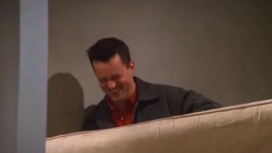 Matthew Perry, Chandler e la scena top di Friends - Video