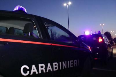 Maxi rissa a Desio con machete e mazze baseball, 20 giovani coinvolti