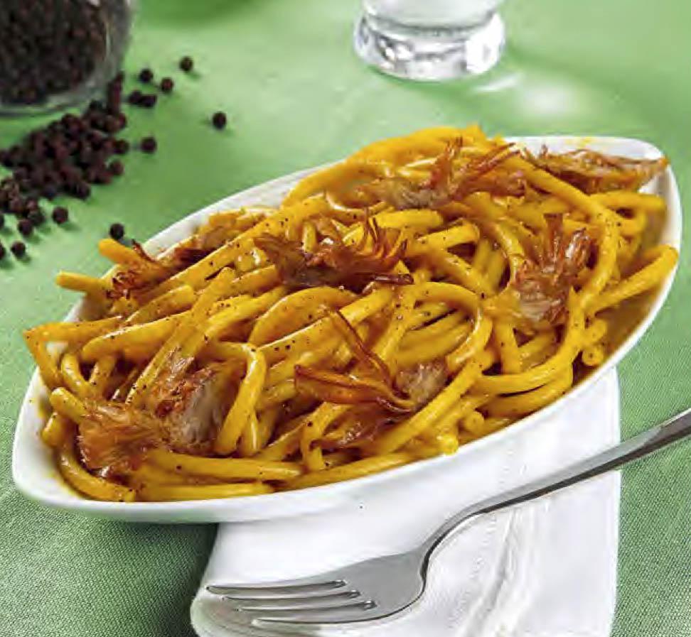 Maxi tavolata Forza Italia-Lega a Villa Grande, nel menu new entry 'cacio e pepe'