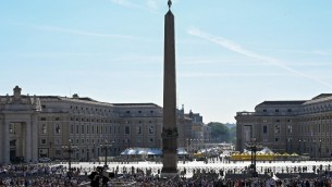 Meeting della fraternità in Vaticano, documento Nobel: "Vogliamo vivere in pace"