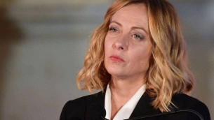 Meloni al Consiglio europeo, governo 'studia' piano riarmo Ue: cautela su impatto debito