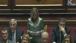 Meloni al Senato, standing ovation per le parole sulle vittime di Hamas - Video