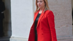 Meloni: "Donzelli e Delmastro? Non servono dimissioni"
