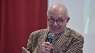 Meloni e il Manifesto di Ventotene, Bertinotti: "Se fossi stato in Parlamento le avrei tirato un libro"