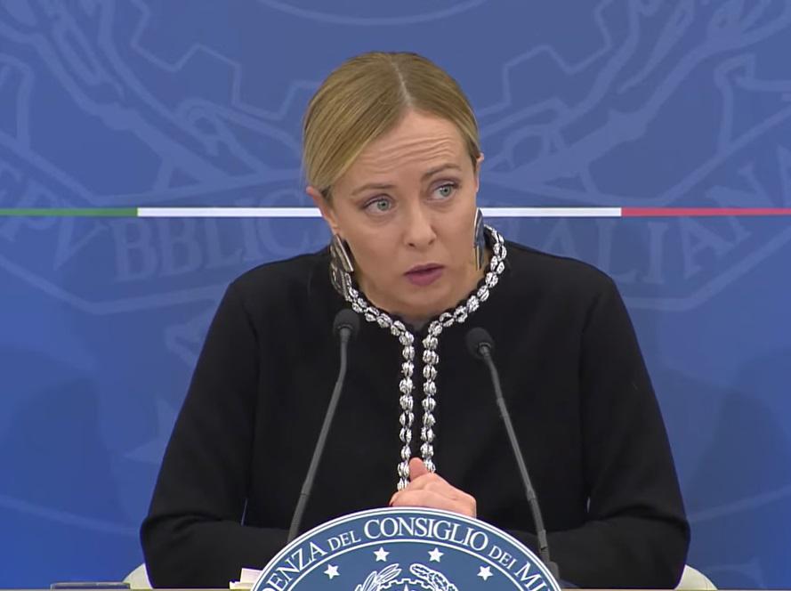 Meloni e telefonata fake: "Governo coerente, consigliere Talò si è dimesso"