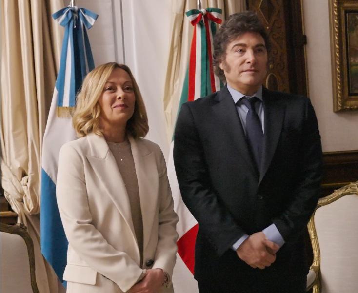 Meloni in Argentina, incontro con Milei: "Insieme per Occidente, sovranità e libertà"
