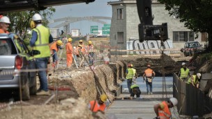 Meloni, incontro fiume con sindacati: "Pronti a fare di più per sicurezza dei lavoratori"