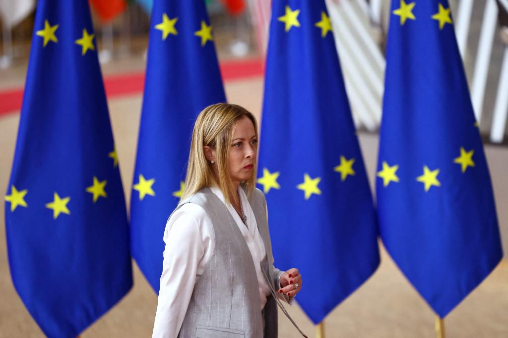 Meloni: "Manovra 2024 in dirittura d'arrivo