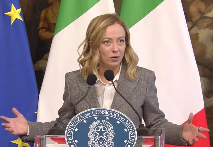 Meloni: "Schengen da preservare, ripristino appena possibile"