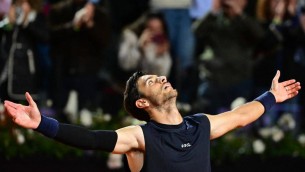 Meraviglia Musetti, batte Zverev e vola in semifinale agli Internazionali