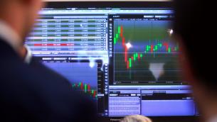 Mercato pessimista su crisi governo, spread verso quota 300 punti