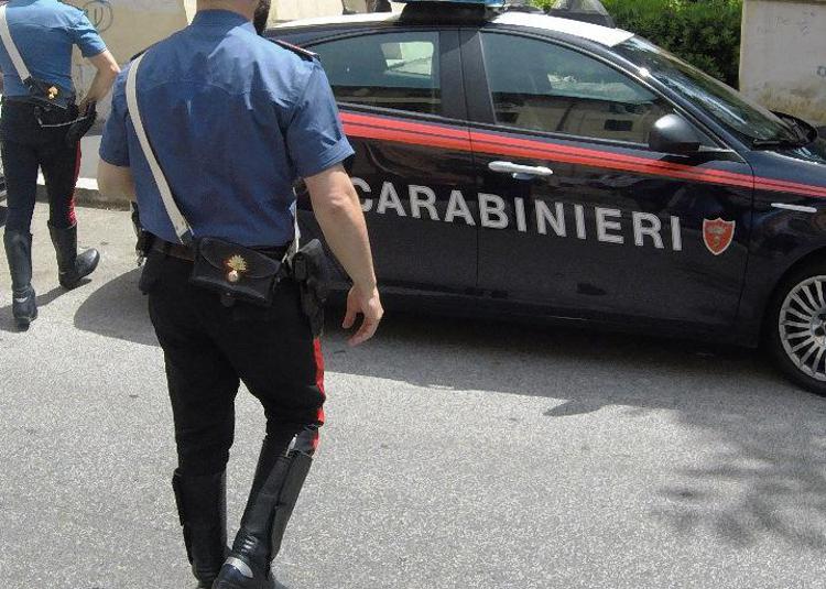 Messina, agguato a colpi di pistola: un morto