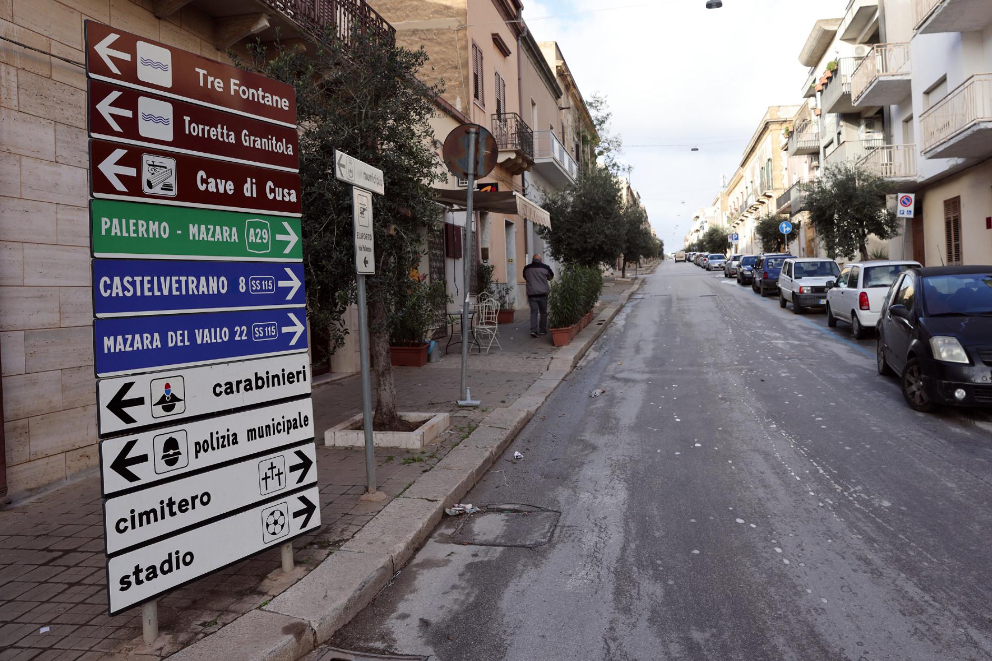Messina Denaro, legale figlia boss: "Lorenza non ha mai rinnegato padre"