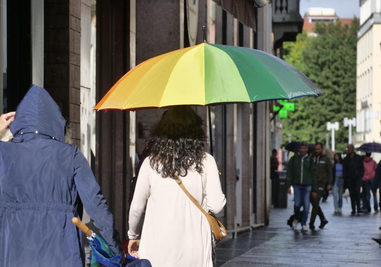Meteo giorni della Merla, qualche schiarita ma niente freddo: le previsioni