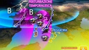 Meteo oggi Italia, arriva il maltempo con crollo termico: cosa succede entro il weekend