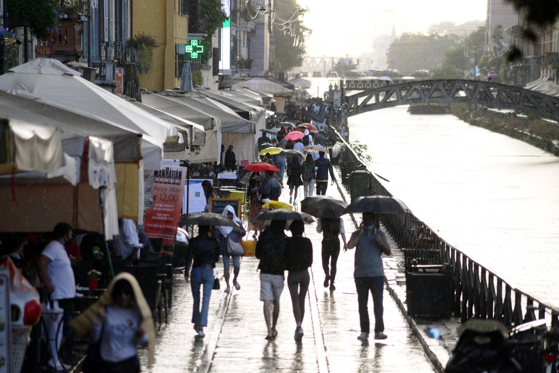 Meteo Pasqua e Pasquetta tra sole, nubi e scrosci primaverili: le previsioni