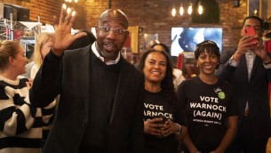 Midterm Usa, Warnock rieletto in Georgia: dem rafforzano maggioranza al Senato