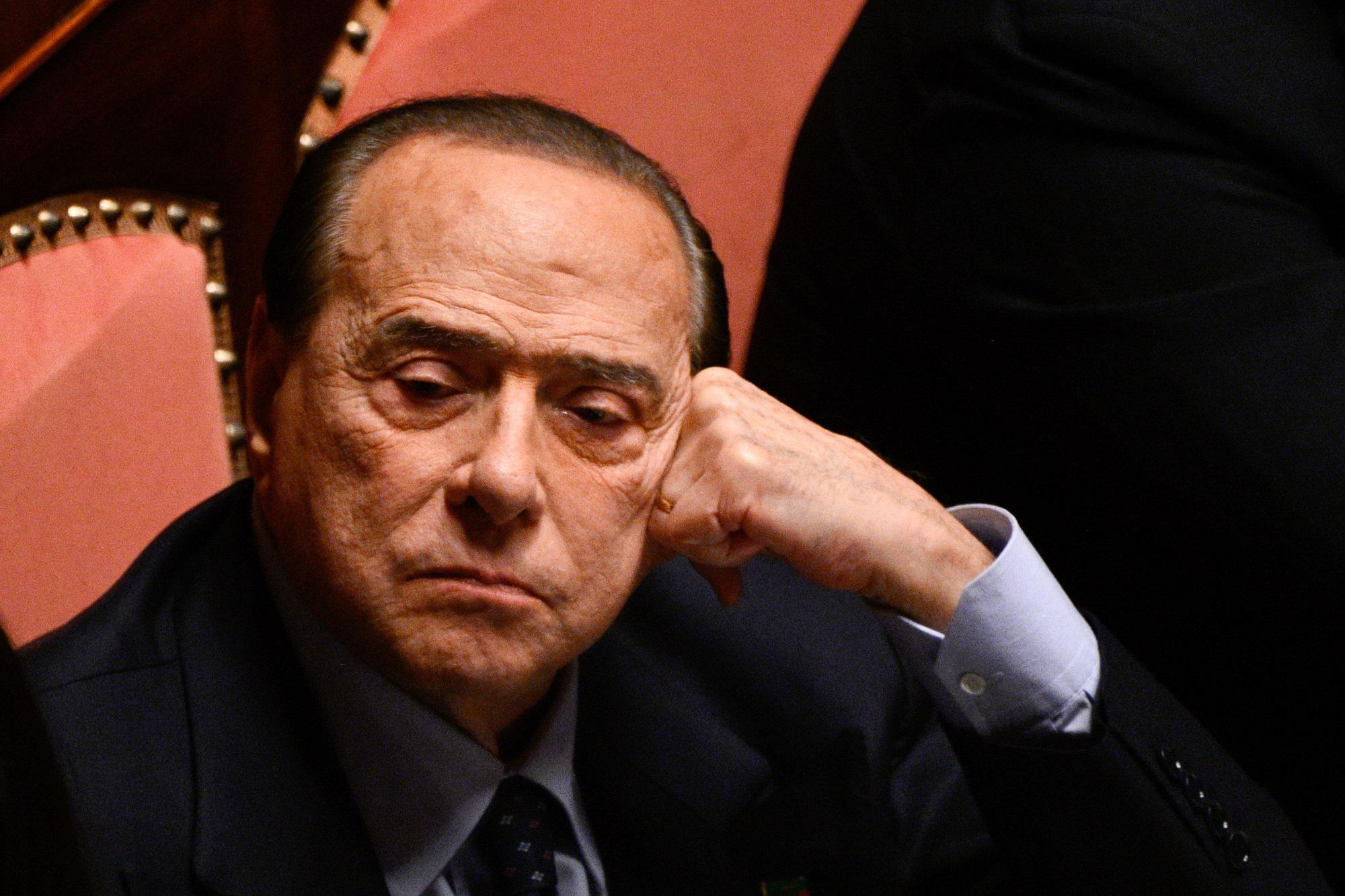Migranti, Berlusconi: "Chi è in mare va soccorso, creare condizioni per ridurre partenze"