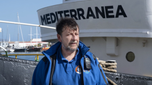 Migranti, Casarini a Meloni: "Meglio pirati che assassini"