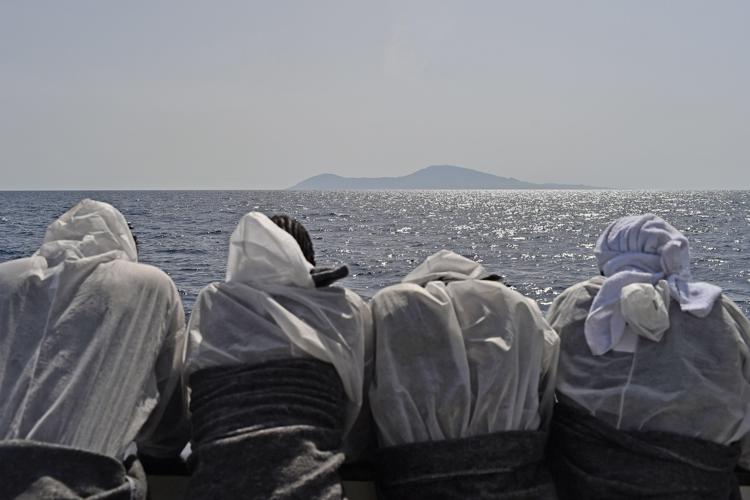 Migranti, Frontex: arrivi illegali cresciuti del 73% nel 2022