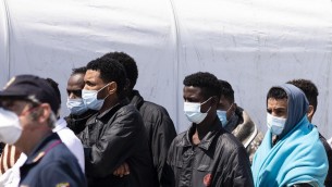 Migranti, giudici accolgono ricorso tunisino portato a Pozzallo: "Decreto illegittimo"