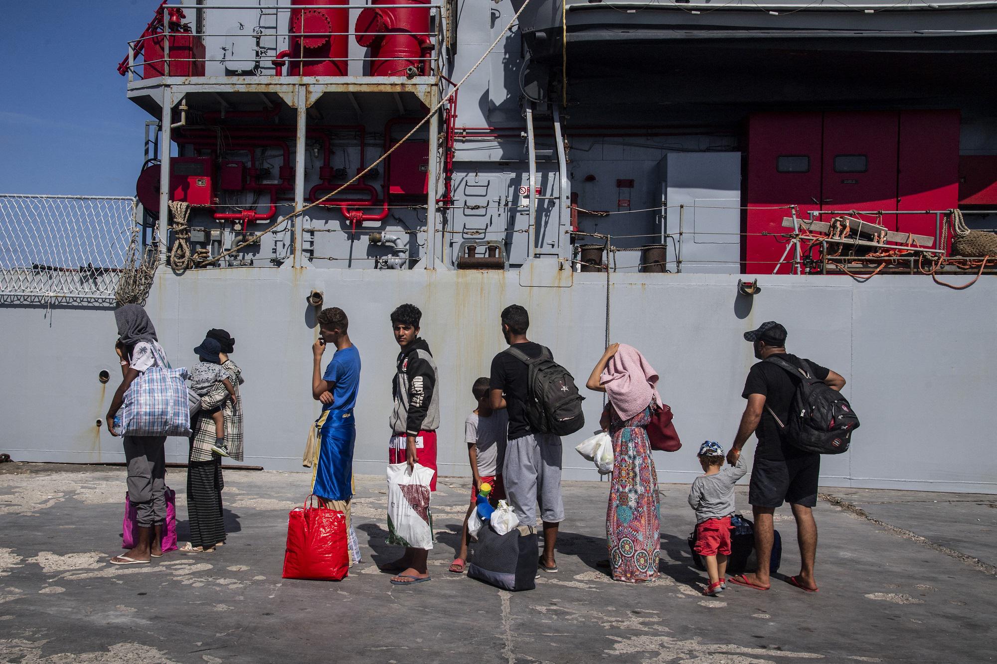 Migranti, i numeri di Lampedusa: 11