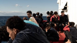 Migranti, il decreto Piantedosi è costituzionale? Il 21 maggio il caso Ocean Viking in Consulta