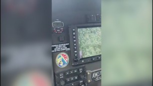 Migranti, il salvataggio sull'isola di Lampione - Video