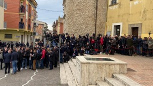 Migranti, Meloni a Cutro per il Cdm