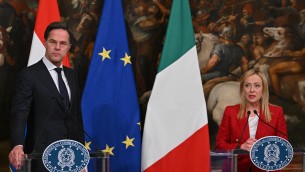 Migranti, Meloni: "Da Ue cambio di approccio, ora svolta concreta"