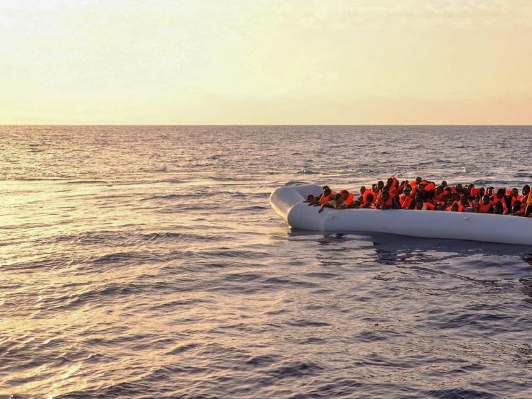 Migranti, naufragio a largo della Tunisia: almeno 23 dispersi